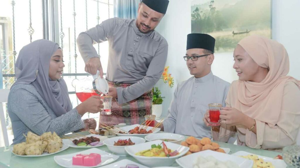 Muslim family at the dining table