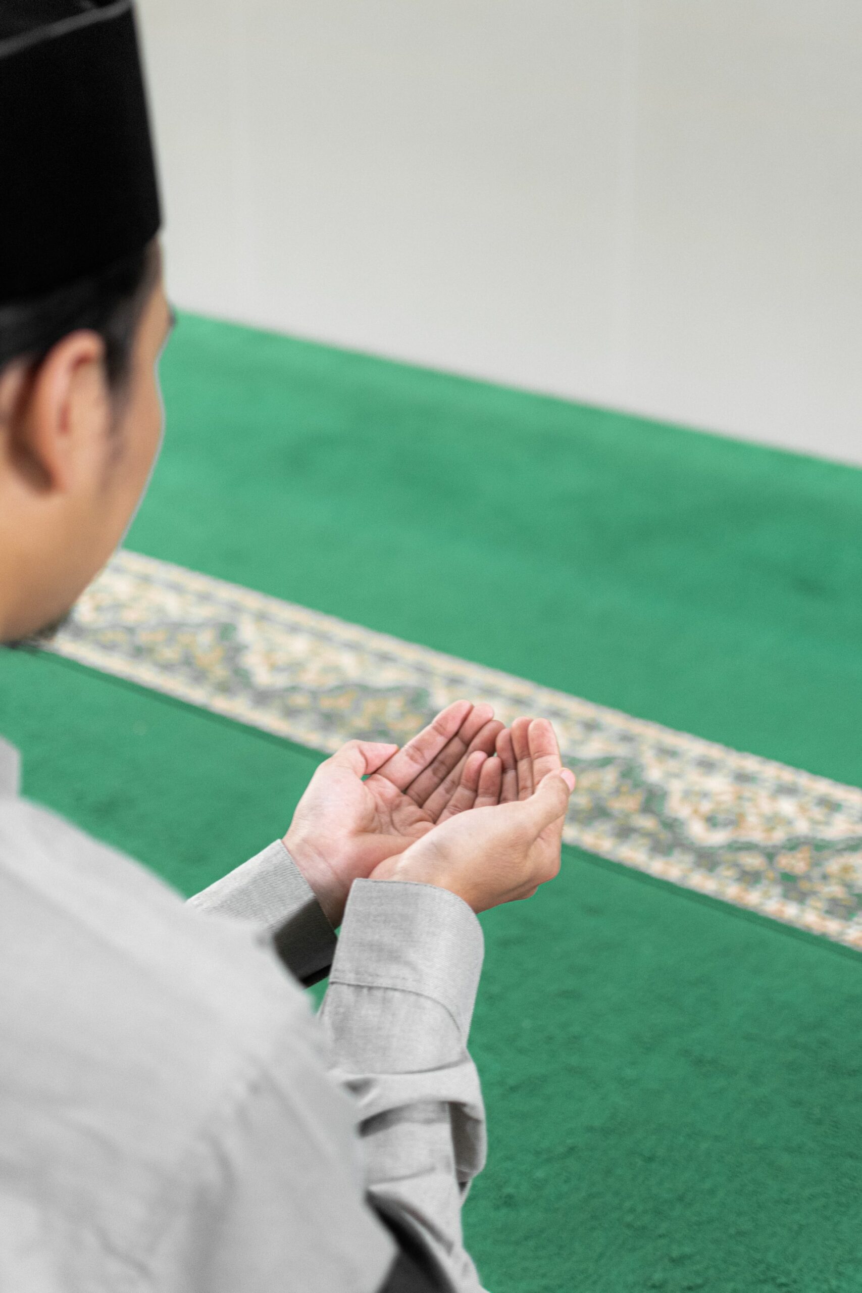 Prophet Muhammad ﷺ left behind an extraordinary legacy that continues to inspire young people to this day. (Unsplash/Masjid Pogung Dalangan)