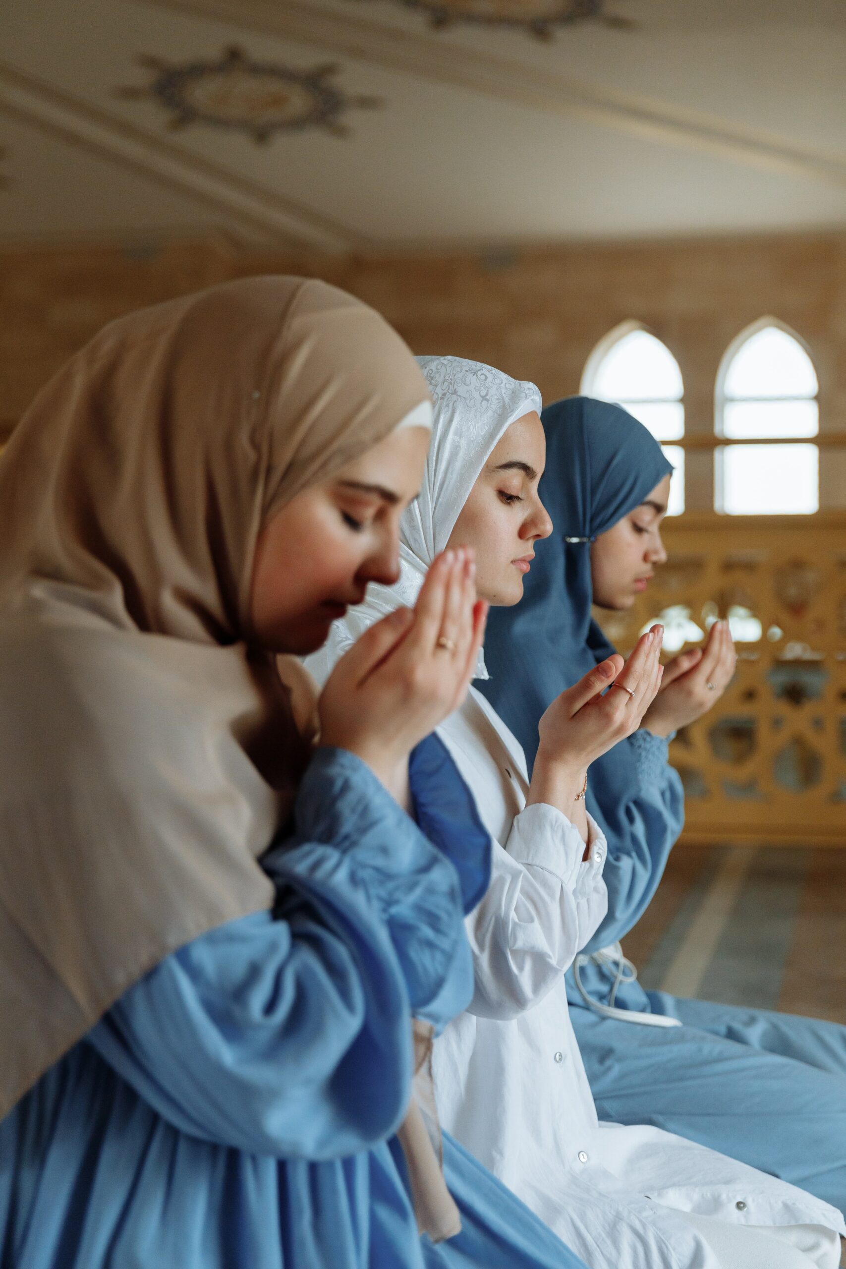 Everyone should be prepared for various challenges they will face throughout the Hajj season.(Photo: Pexels/Thirdman)