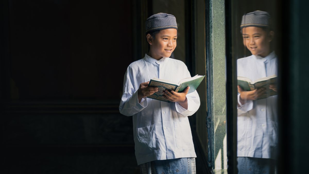 Developing a Sense of Gratitude Towards Allah for the Gift of Knowledge