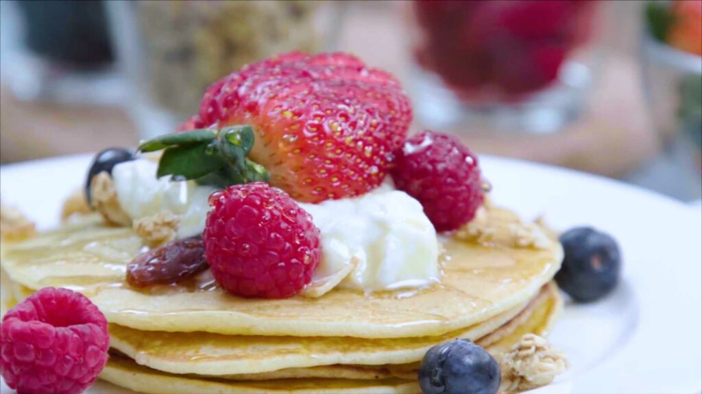 Simple Sahur Recipe Berries Pancake
