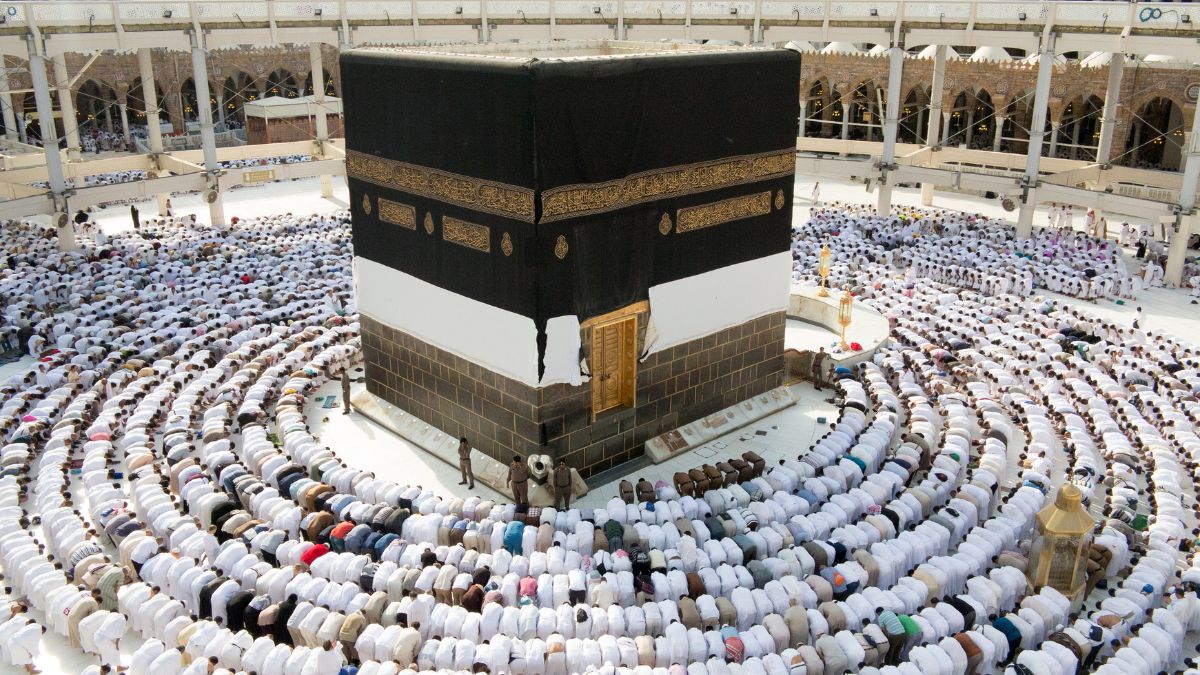 Respecting The Houses of Allah: Insights from Surah Al-Fil